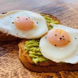 Avocado & Egg on Toast (V)